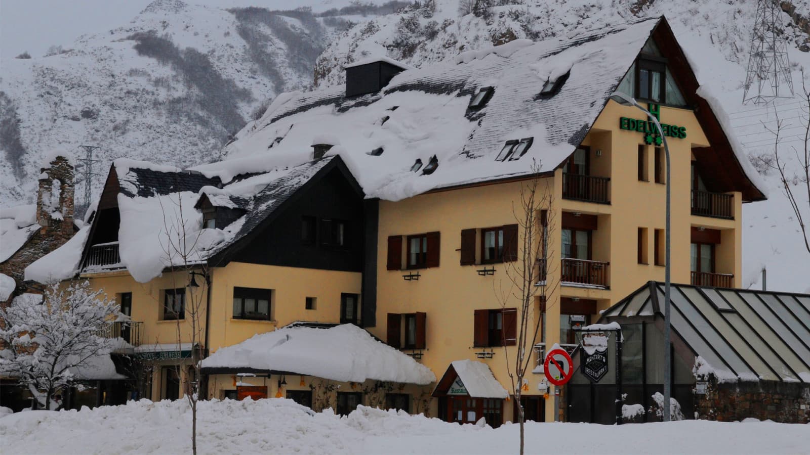 Hotel Edelweiss