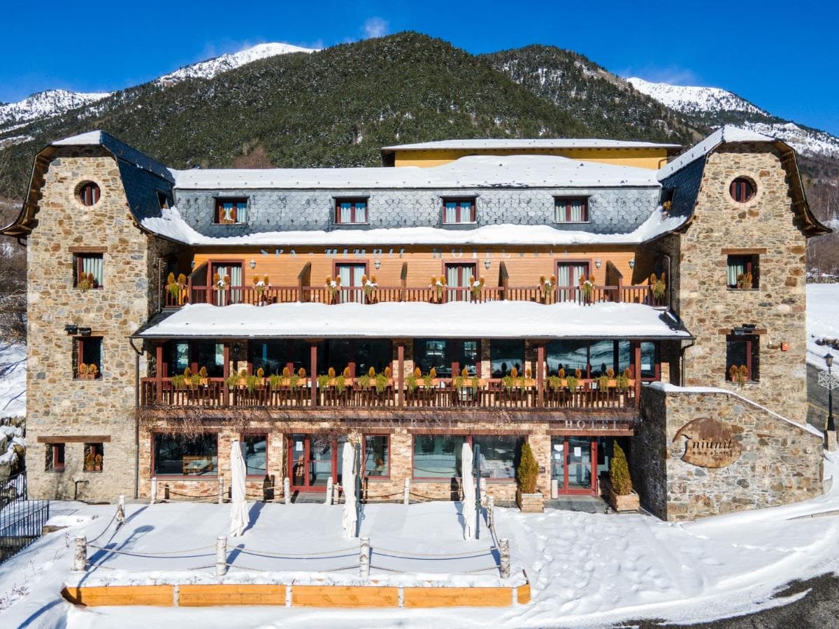 Hotel & Spa Niunit
