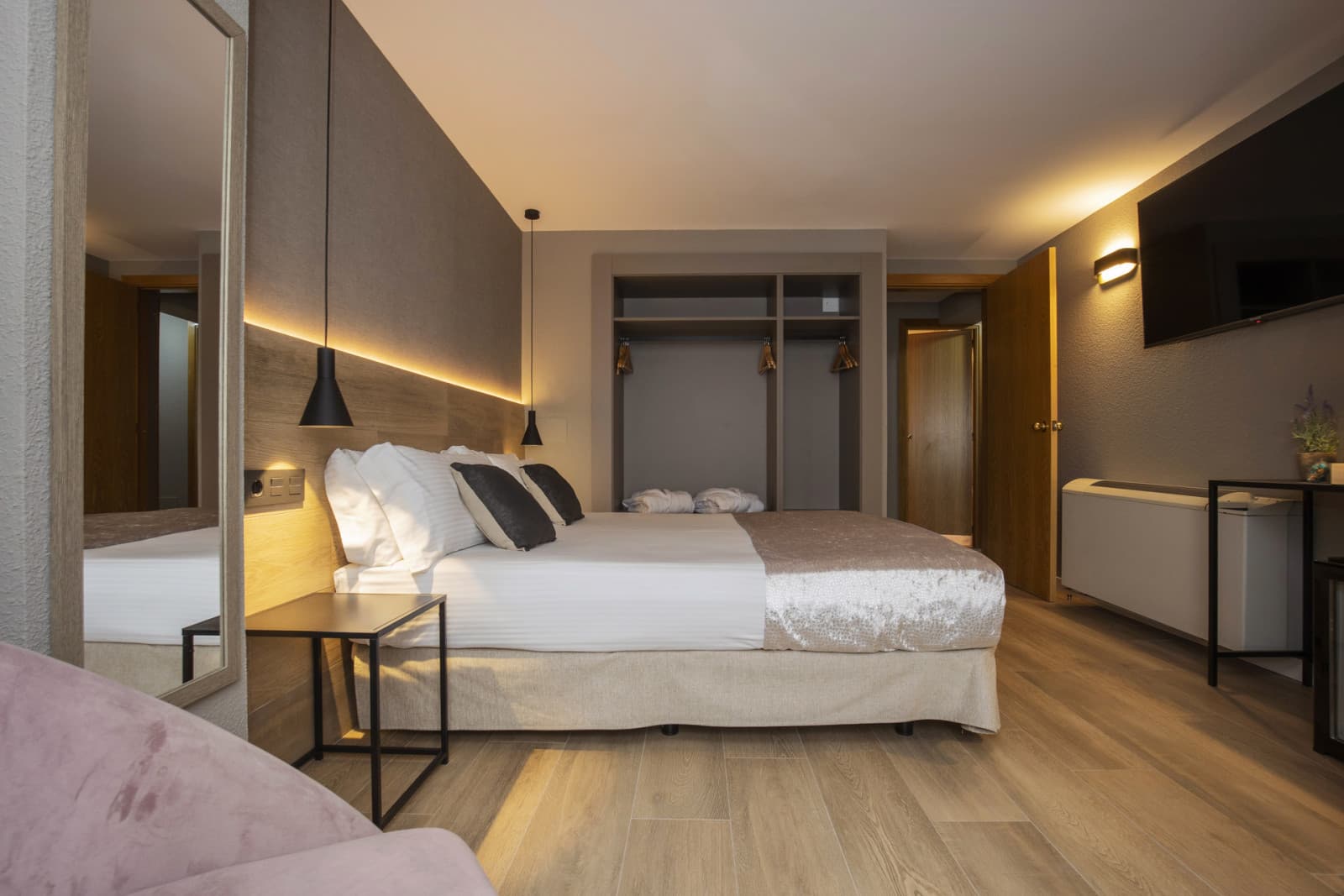 Yomo Eureka Hotel, imagem 3
